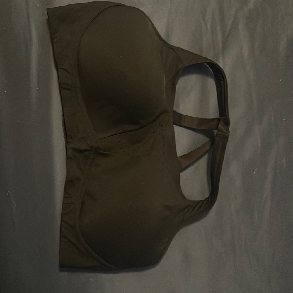 Lulu Lemon sports bra